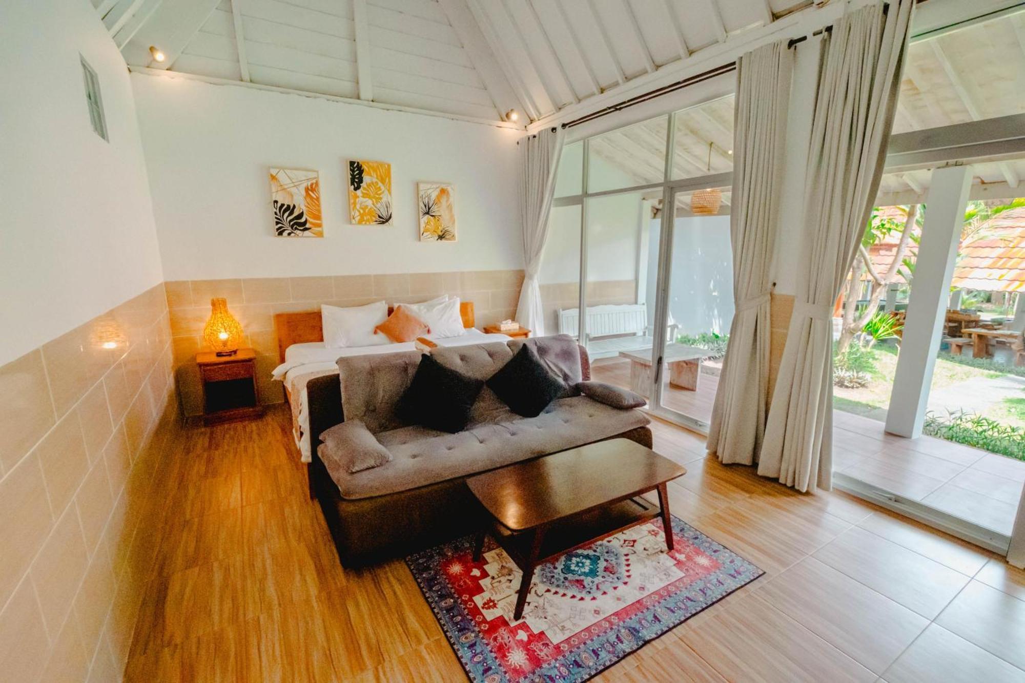Agung Wiwin Homestay & Restaurant Mengwi Exterior foto